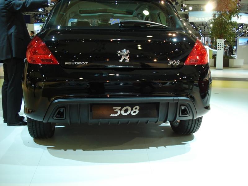 http://www.forum-peugeot.com/Forum/mesimages/21448/European Brussels Motor Show034.JPG